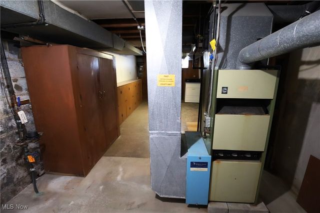 1344 Lander Road, Mayfield Heights, OH 44124