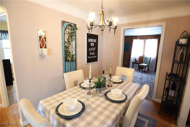 1344 Lander Road, Mayfield Heights, OH 44124