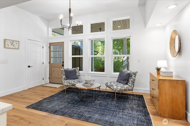 18607 165th Avenue NE, Woodinville, WA 98072