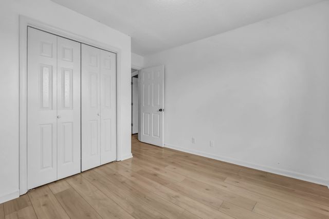 312 Broadmore Dr, Clarksville, TN 37042