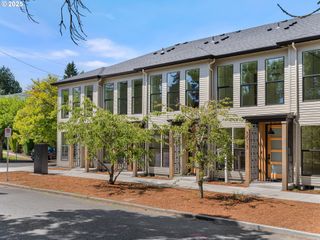 6005 Ne 30th Ave 7, Portland, OR 97211