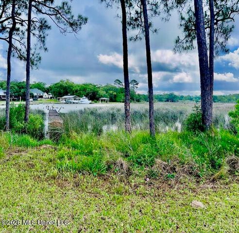 14512 Porteaux Bay Drive, Biloxi, MS 39532
