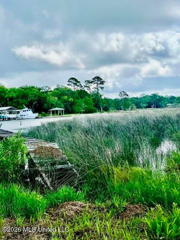 14512 Porteaux Bay Drive, Biloxi, MS 39532