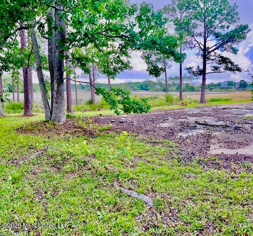 14512 Porteaux Bay Drive, Biloxi, MS 39532