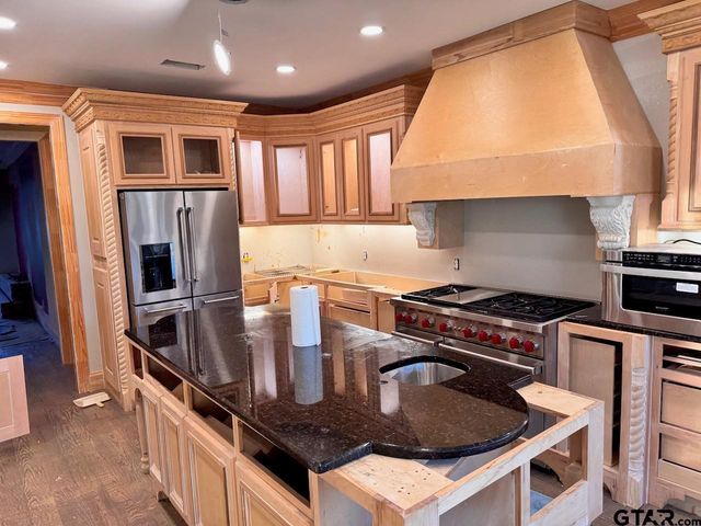 105 Spring Valley Run, Bullard, TX 75757