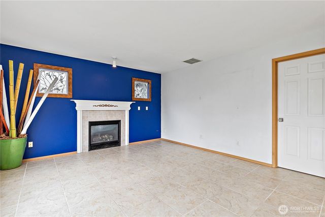 394 25th Avenue, Milton, WA 98354