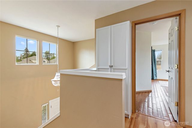 394 25th Avenue, Milton, WA 98354