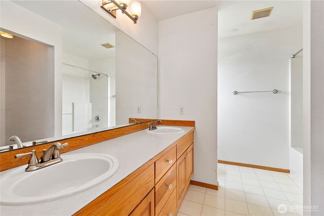 394 25th Avenue, Milton, WA 98354