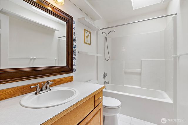 394 25th Avenue, Milton, WA 98354