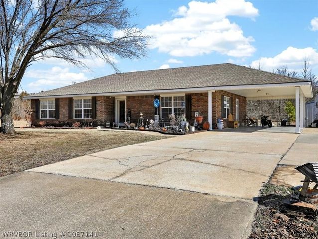 463677 E 1044 Loop, Sallisaw, OK 74955