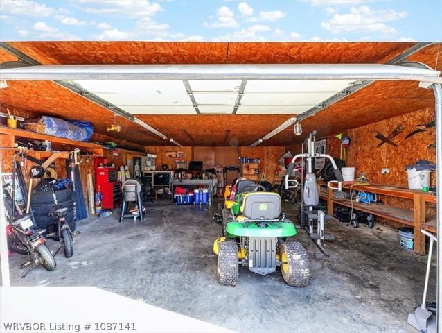 463677 E 1044 Loop, Sallisaw, OK 74955