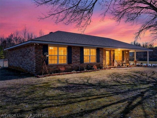 463677 E 1044 Loop, Sallisaw, OK 74955