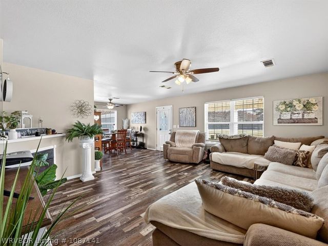 463677 E 1044 Loop, Sallisaw, OK 74955