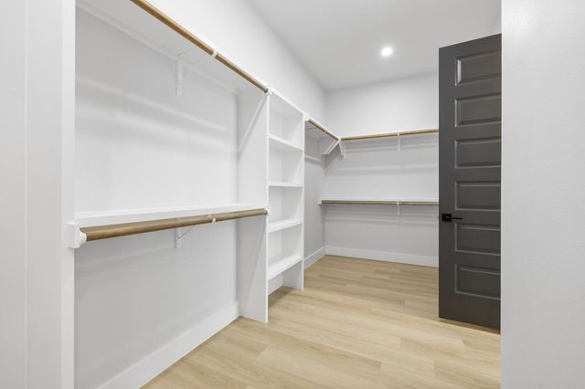 14804 Arrowhead DR, Leander, TX 78641