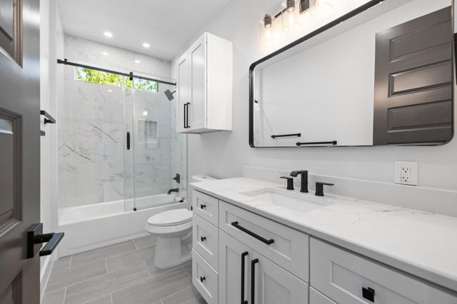 14804 Arrowhead DR, Leander, TX 78641