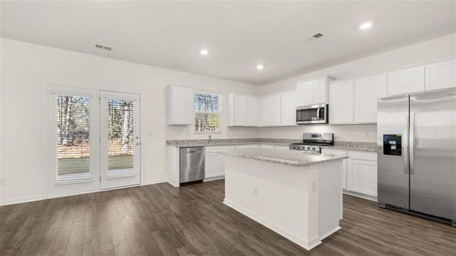 54 Weymouth Drive, Locust Grove, GA 30248