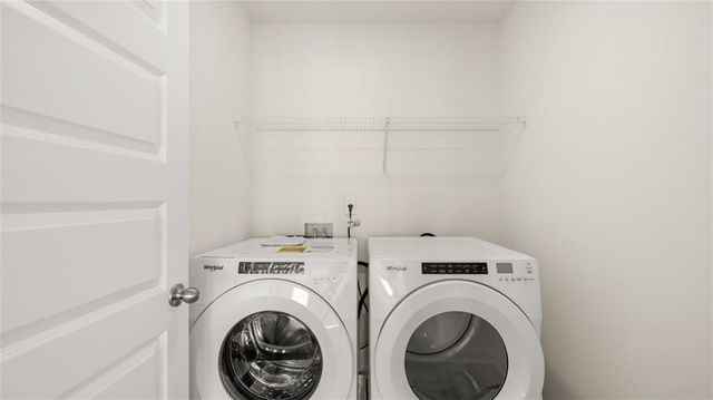 54 Weymouth Drive, Locust Grove, GA 30248