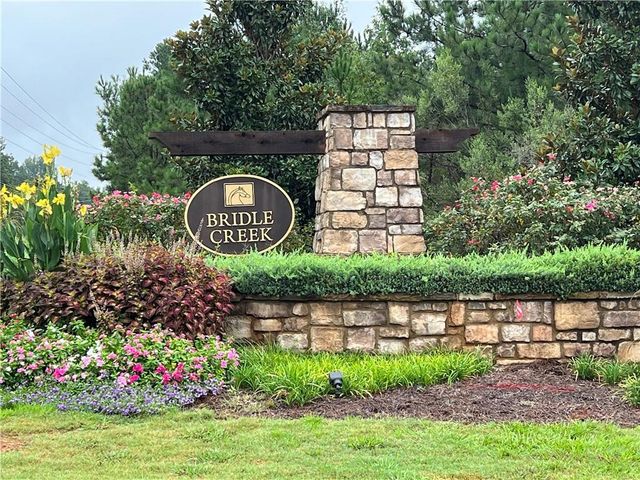 54 Weymouth Drive, Locust Grove, GA 30248