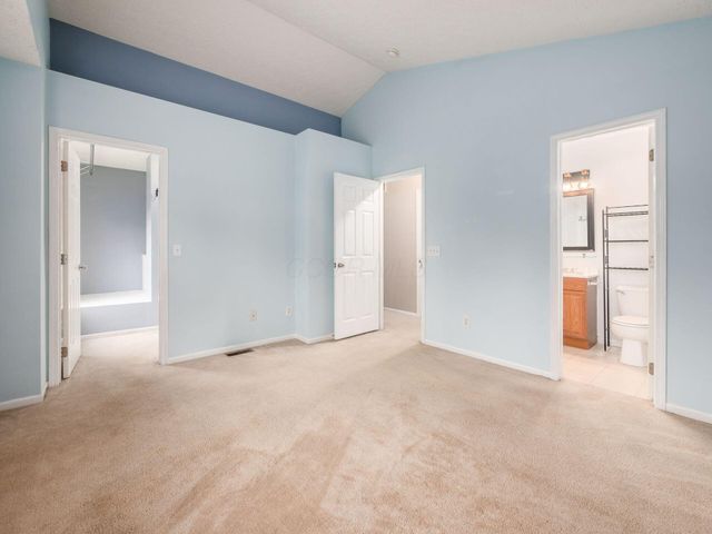 8749 Olenmead Drive, Lewis Center, OH 43035