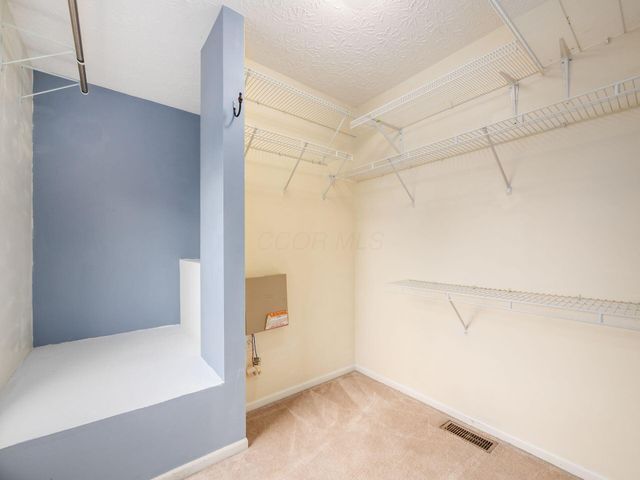 8749 Olenmead Drive, Lewis Center, OH 43035