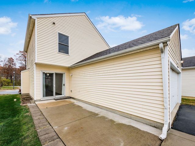 8749 Olenmead Drive, Lewis Center, OH 43035