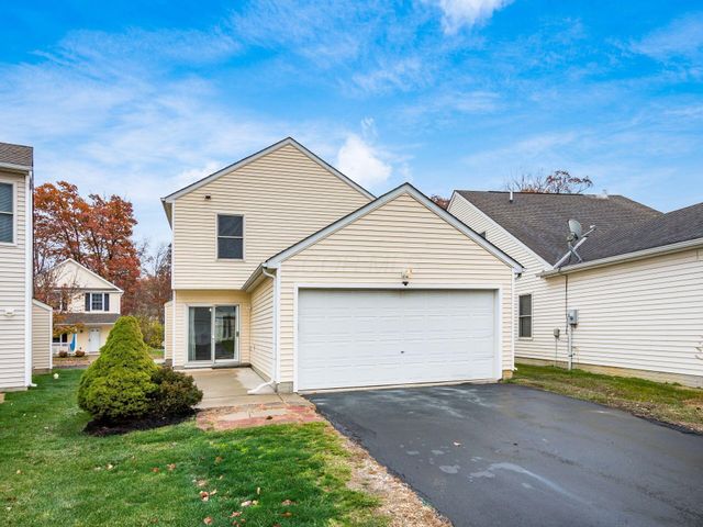 8749 Olenmead Drive, Lewis Center, OH 43035