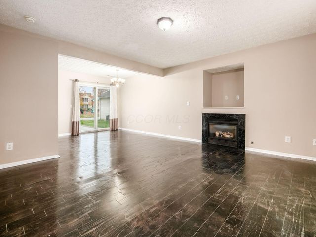 8749 Olenmead Drive, Lewis Center, OH 43035