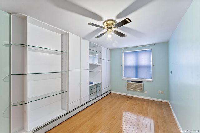 3101 42nd Street, Astoria, NY 11103