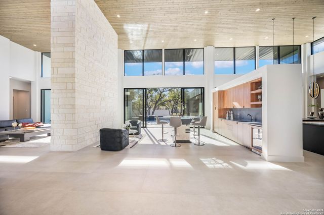 108 Whittingham, San Antonio, TX 78231