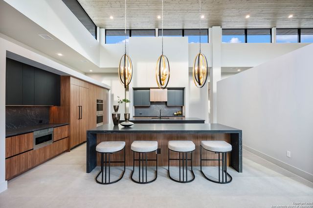 108 Whittingham, San Antonio, TX 78231