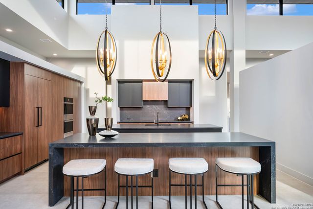 108 Whittingham, San Antonio, TX 78231