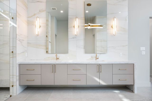 108 Whittingham, San Antonio, TX 78231