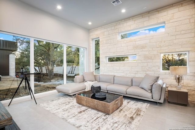 108 Whittingham, San Antonio, TX 78231