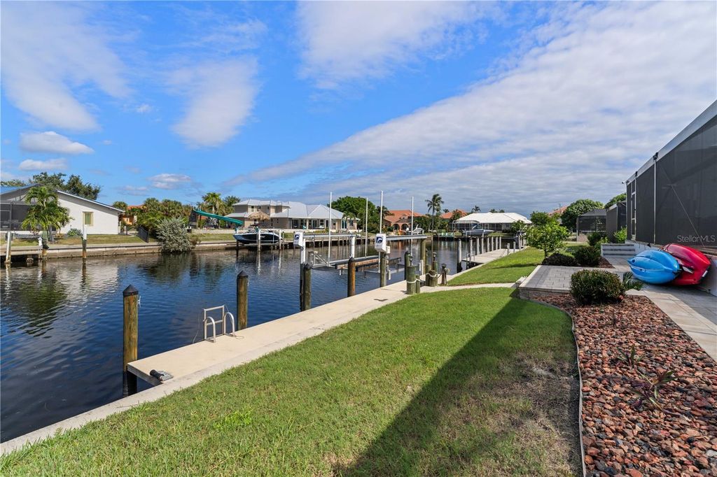 Image 56 of property listing at 2750 W MARION AVENUE, Punta Gorda, FL 33950