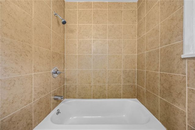 292 Knapp Avenue, Irondequoit, NY 14609