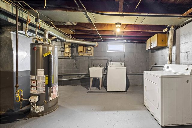 292 Knapp Avenue, Irondequoit, NY 14609