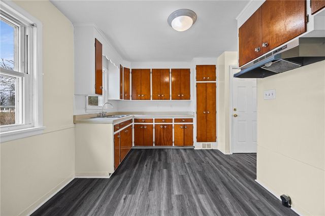 292 Knapp Avenue, Irondequoit, NY 14609