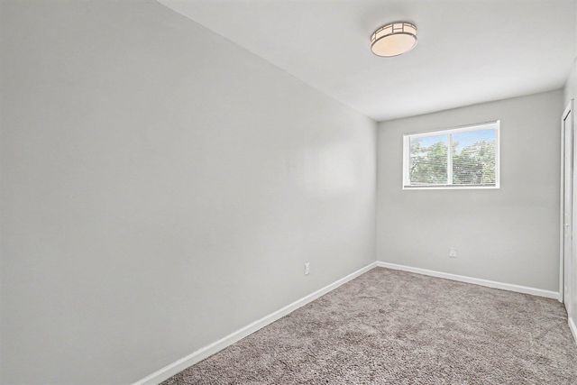 79 N Sanford Street, Pontiac, MI 48342