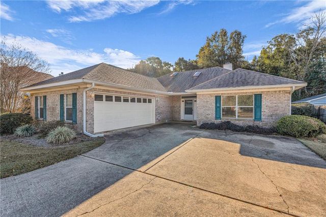 20625 Lowry Drive, Fairhope, AL 36532