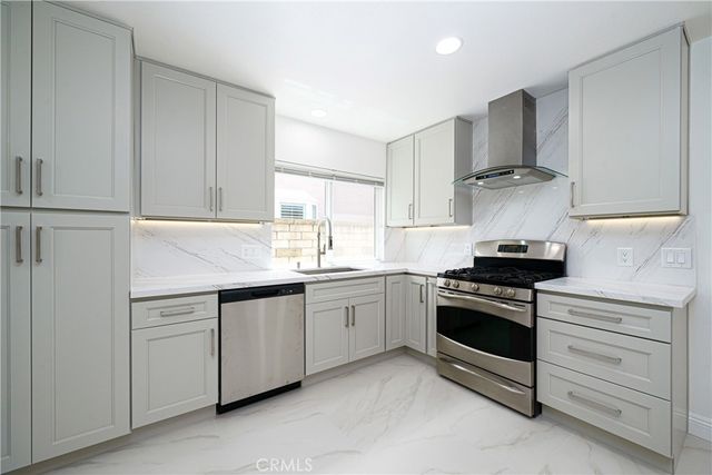 22822 Via Octavo, Mission Viejo, CA 92691