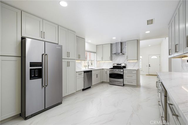 22822 Via Octavo, Mission Viejo, CA 92691