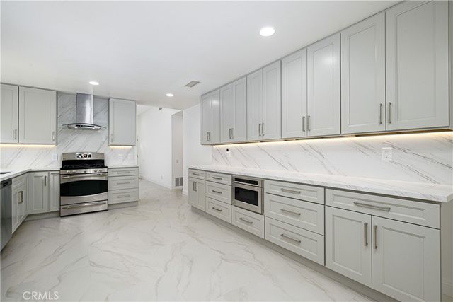 22822 Via Octavo, Mission Viejo, CA 92691