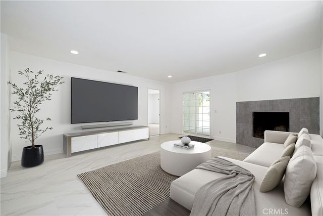 22822 Via Octavo, Mission Viejo, CA 92691