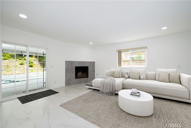 22822 Via Octavo, Mission Viejo, CA 92691