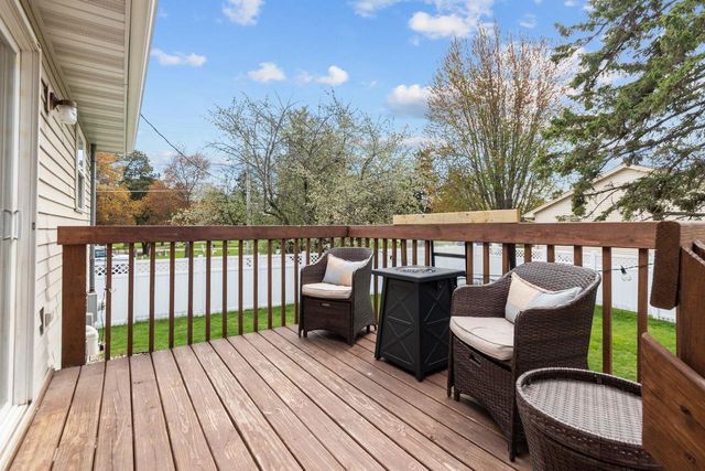 1841 S SEMINOLE ROAD, Appleton, WI 54914
