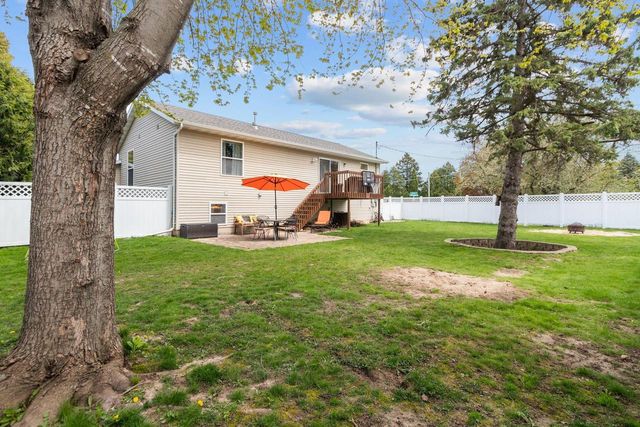 1841 S SEMINOLE ROAD, Appleton, WI 54914