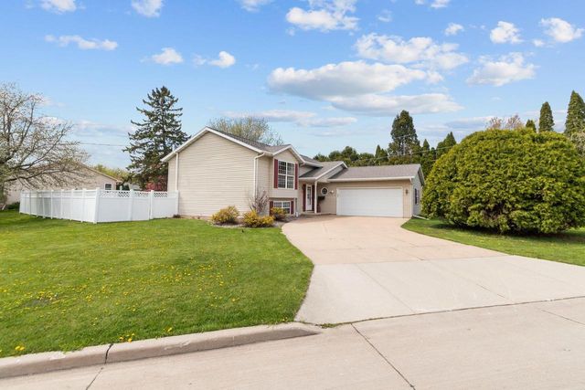 1841 S SEMINOLE ROAD, Appleton, WI 54914