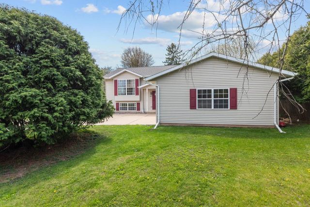 1841 S SEMINOLE ROAD, Appleton, WI 54914