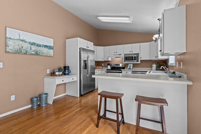 1841 S SEMINOLE ROAD, Appleton, WI 54914