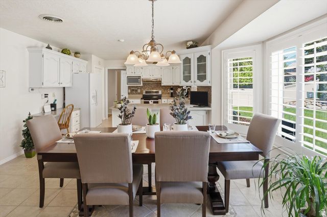 11499 S HIGH MOUNTAIN DR, Sandy, UT 84092